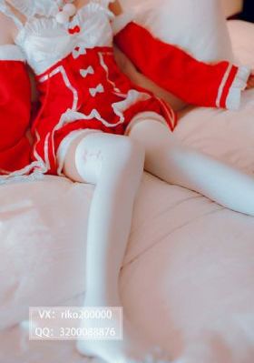 白莲花度假村第一季