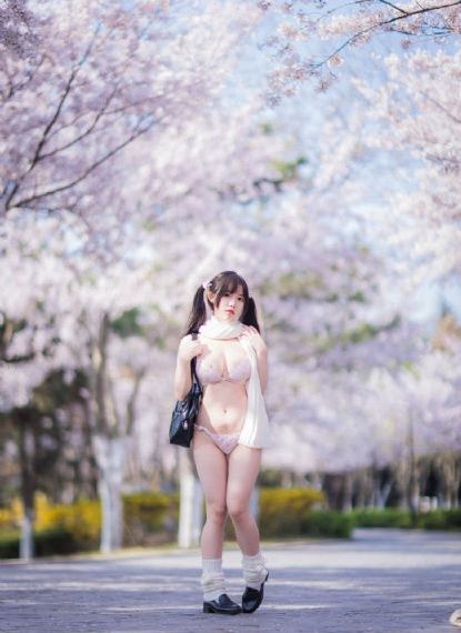 嫩草影院一区